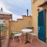 Appartamento Penthouse With Terrace *