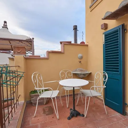 Apartment Penthouse With Terrace Florenz
